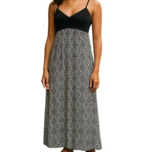 VOLCOM Playa Maxi Dress Open Back Black White Print Fit Bodice Beachy Boho XS